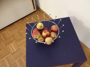 Free Apples!