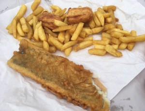 Australian food - fish n chips on the beach