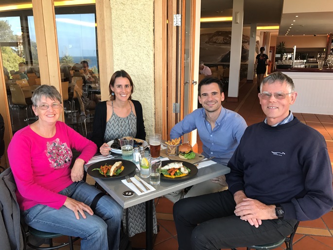 Australia - catching up with family Portsea Pub